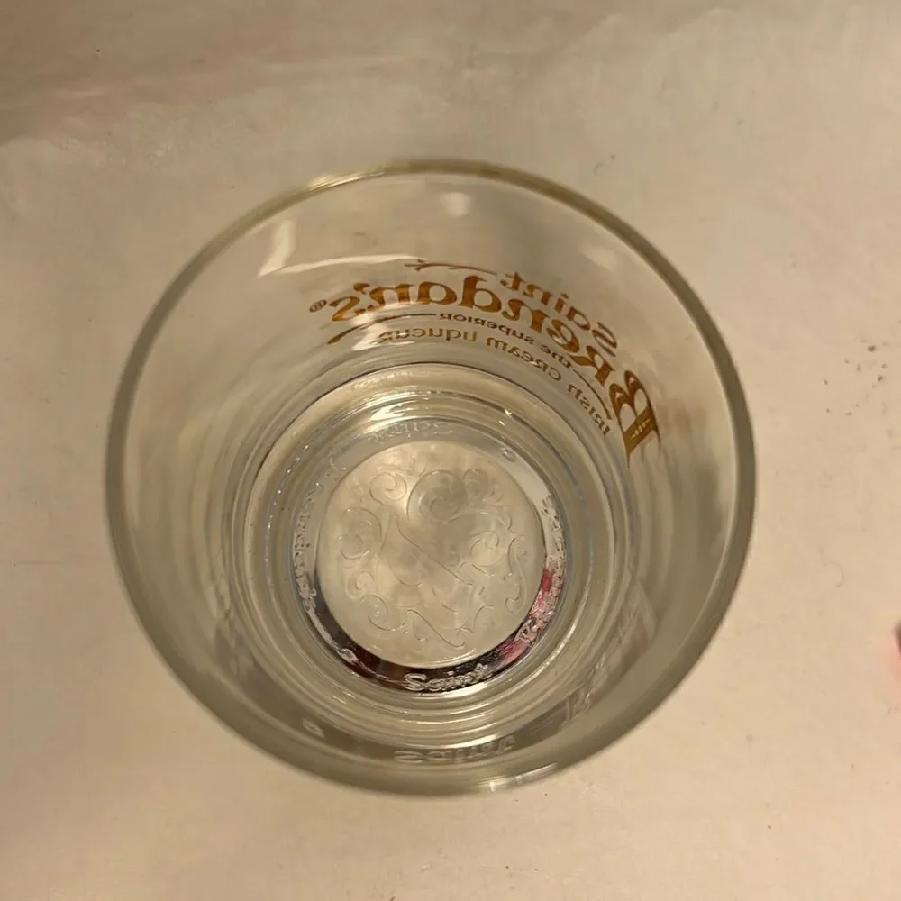 Saint Brendan’s Irish Cream Liqueur 8 Oz Superior 2 1/2 In Round Set 2